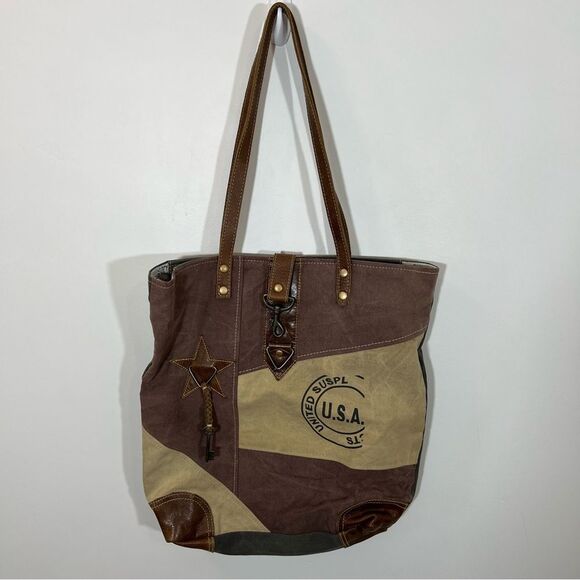 Myra Bag Undulate Tote Bag - Picture 6 of 16